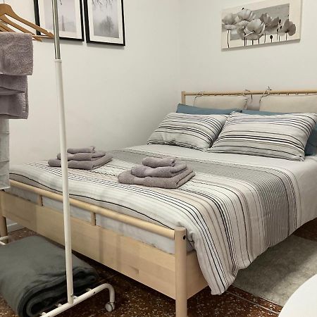 Studio 25 Apartment - Near Metro M3 ミラノ エクステリア 写真