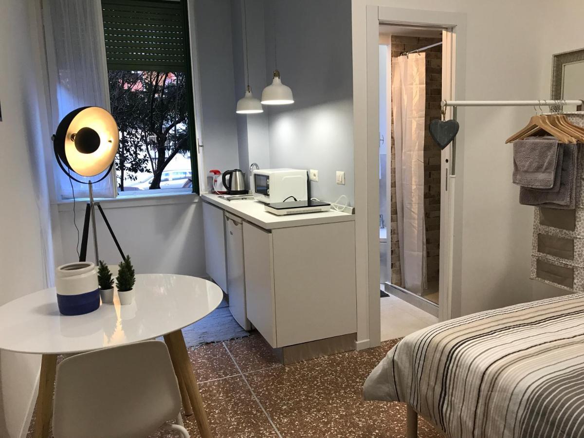 Studio 25 Apartment - Near Metro M3 ミラノ エクステリア 写真