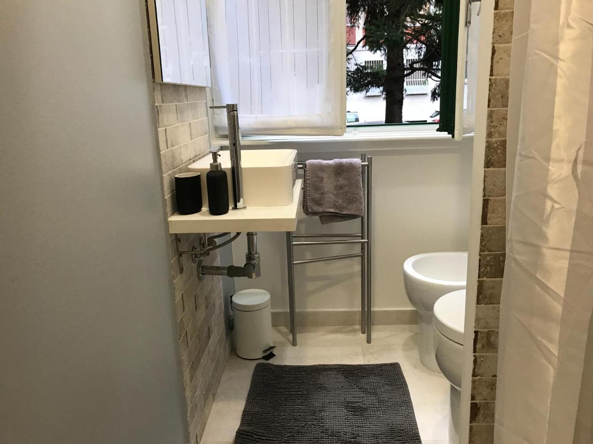 Studio 25 Apartment - Near Metro M3 ミラノ エクステリア 写真