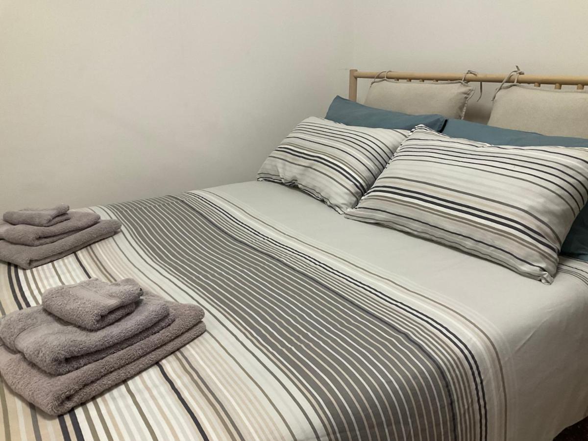 Studio 25 Apartment - Near Metro M3 ミラノ エクステリア 写真