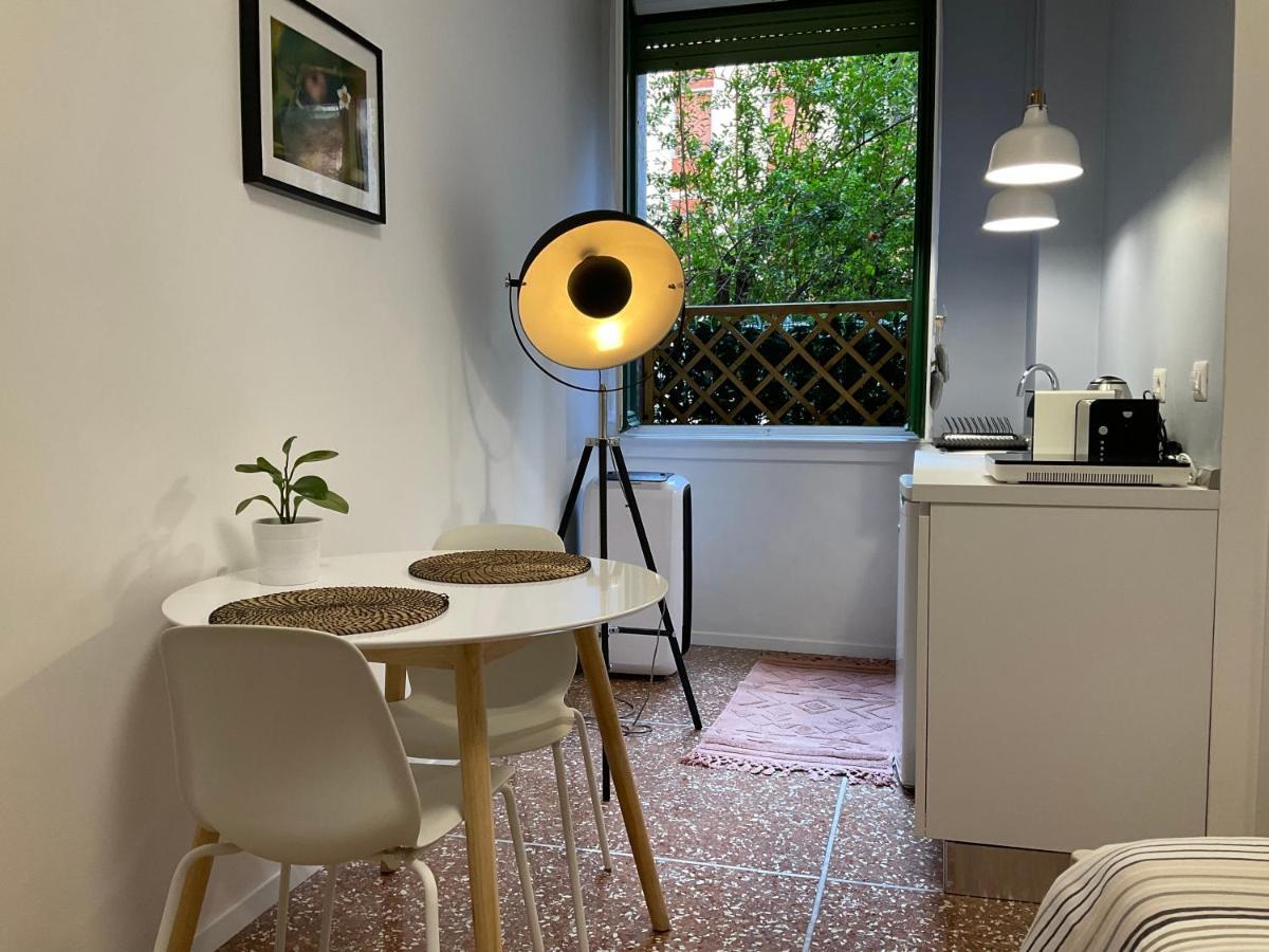 Studio 25 Apartment - Near Metro M3 ミラノ エクステリア 写真