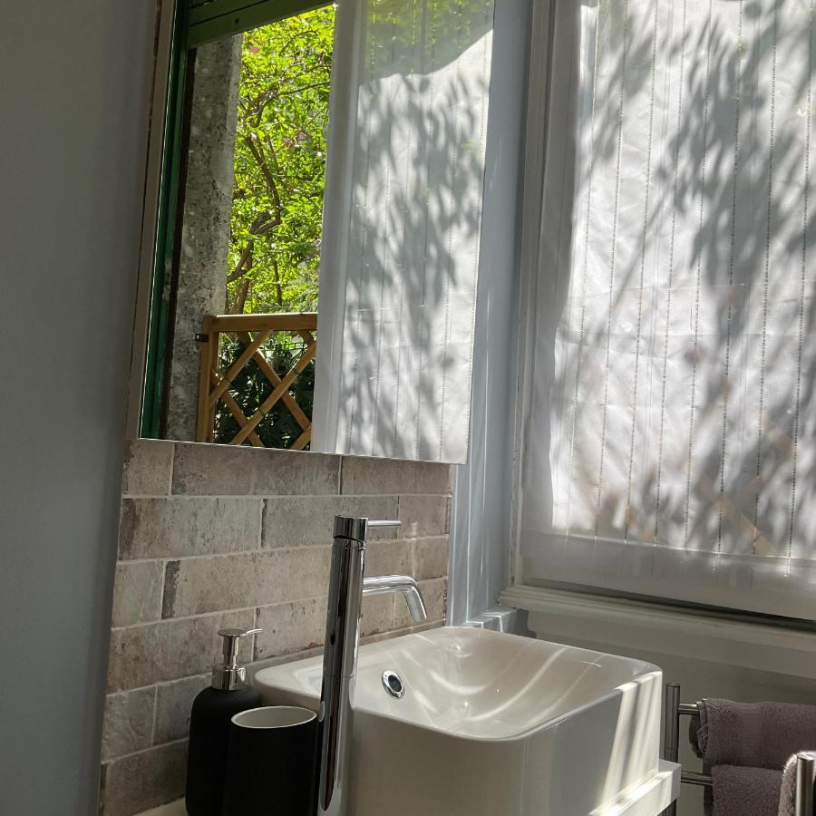 Studio 25 Apartment - Near Metro M3 ミラノ エクステリア 写真
